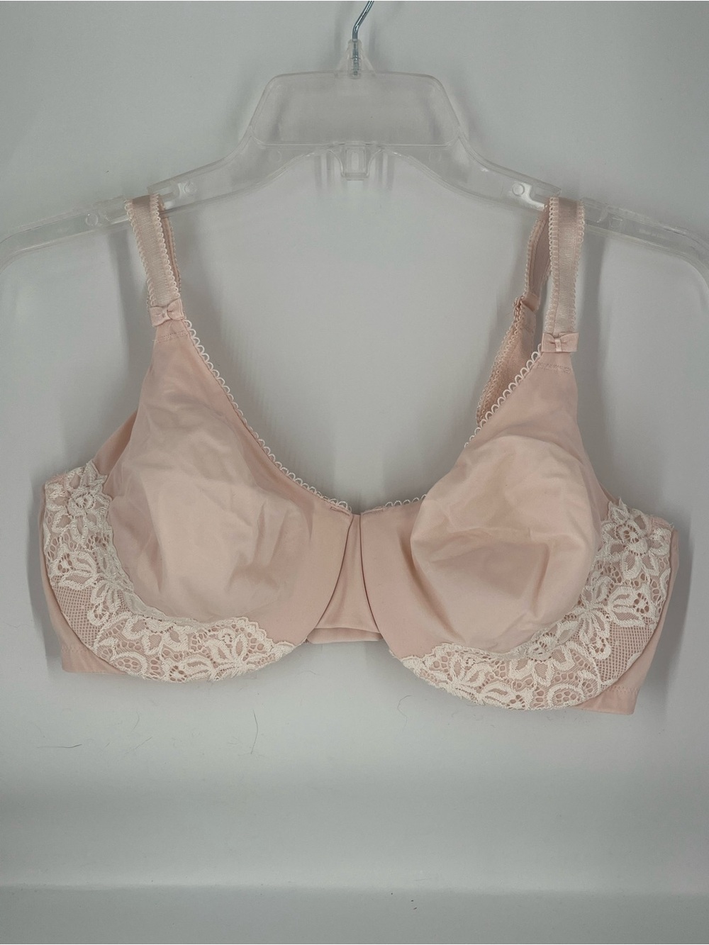 Olga by Warner Luxury Lift Blush Pink Lace Underwire Bra